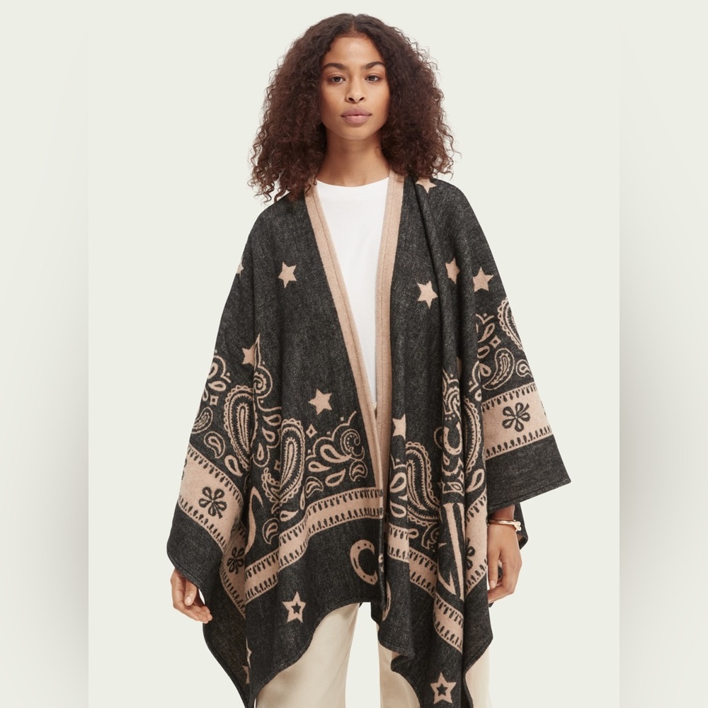 Elvis Poncho